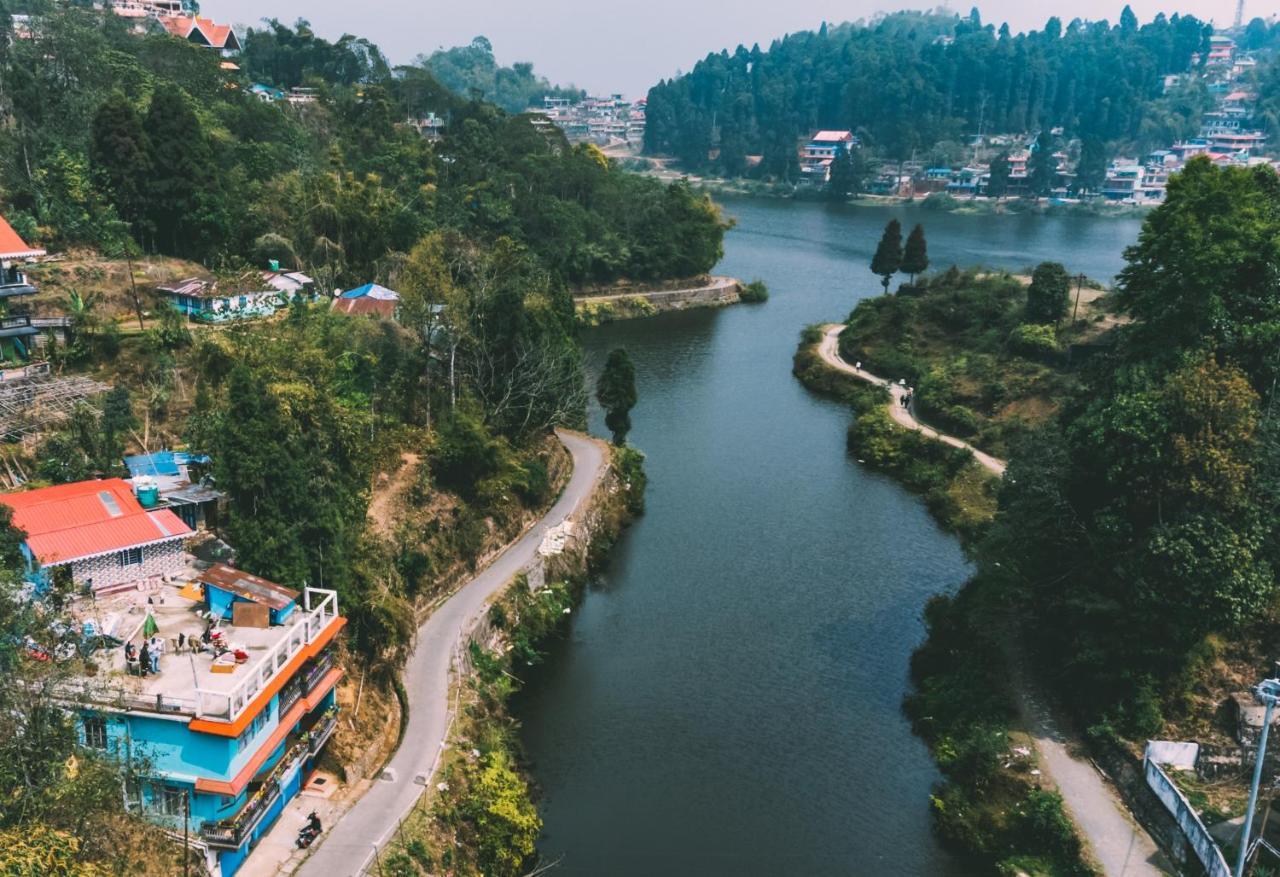 Pradhan Homestay Mirik - Homestay Beside Mirik Lake Екстер'єр фото