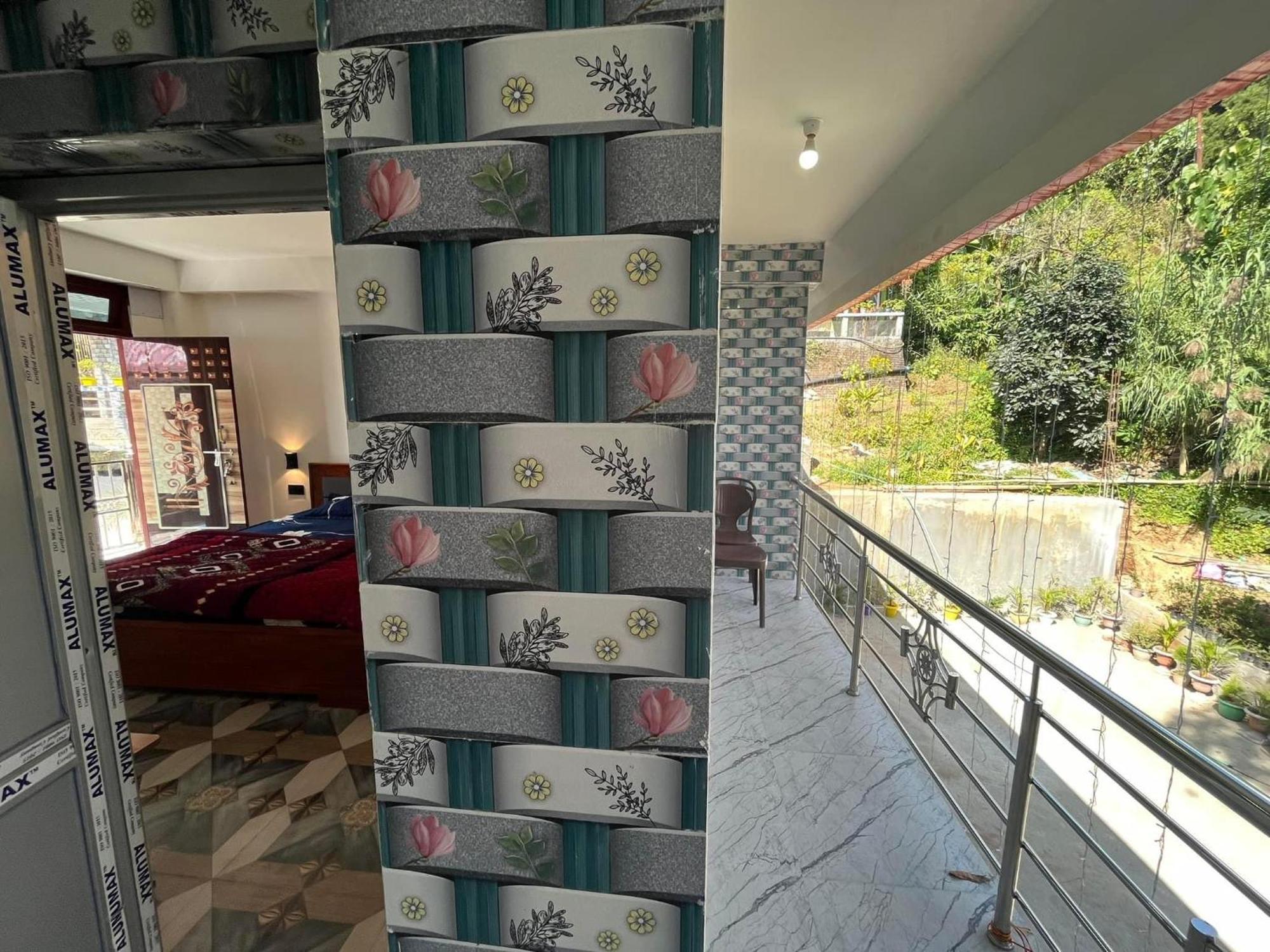 Pradhan Homestay Mirik - Homestay Beside Mirik Lake Екстер'єр фото